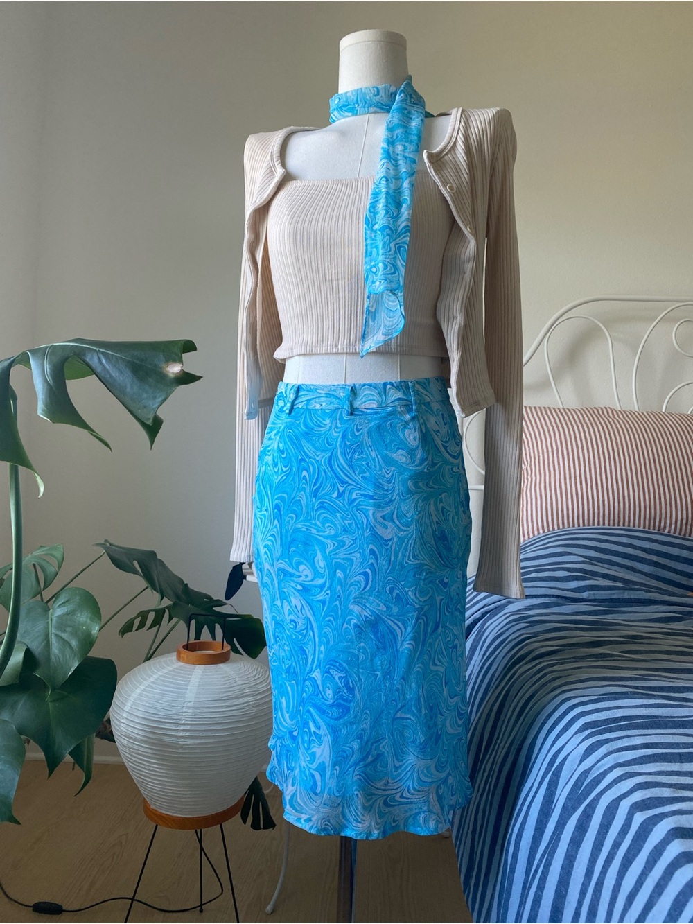 Vintage Y2K Silk Skirt with Sash Blue Marbled Swirl Print Size 0